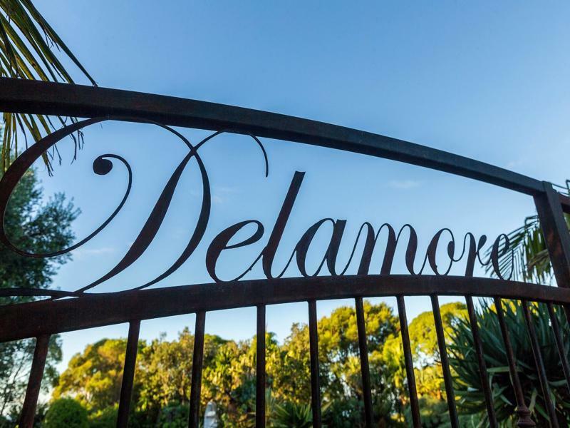 Delamore Lodge Oneroa Екстериор снимка